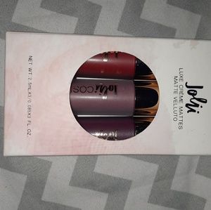 Jolii creme matte trio